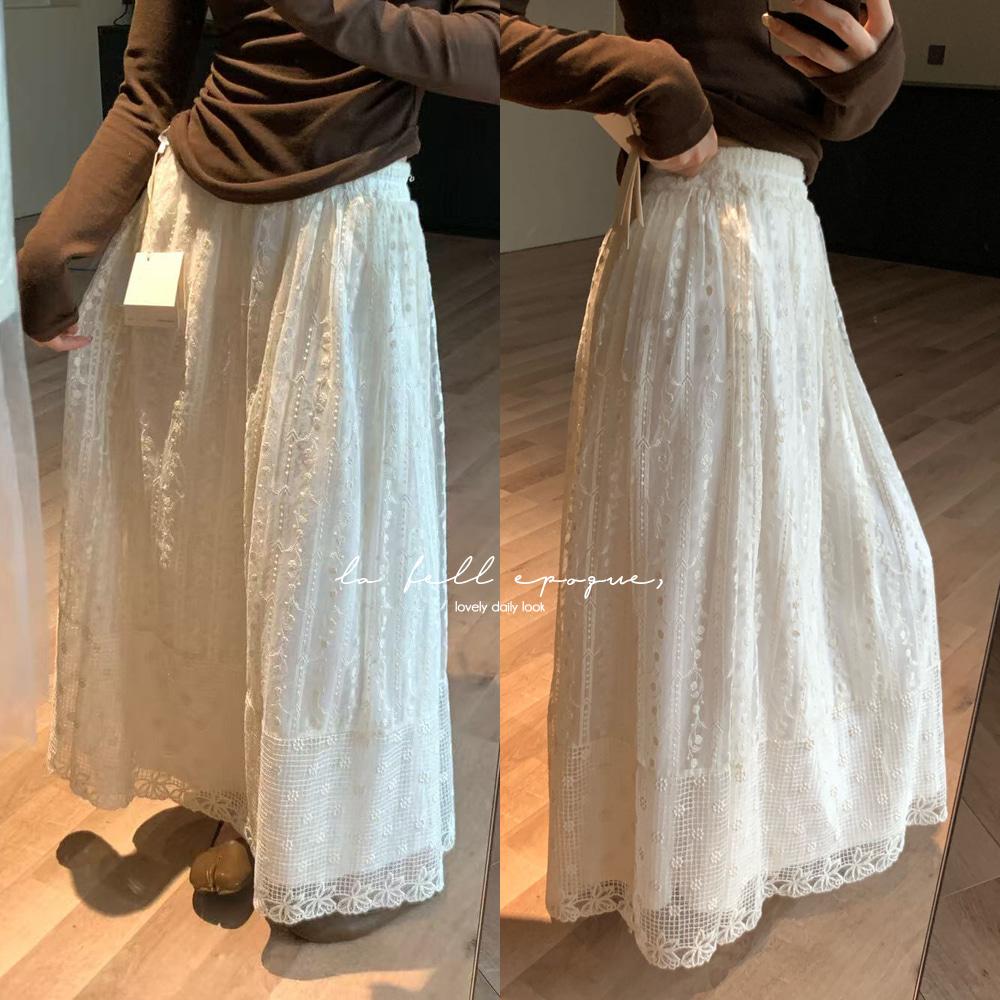 뮤엔 겨울 하이웨스트 밴딩 플라워 레이스 롱 스커트 ( 기모안감 )