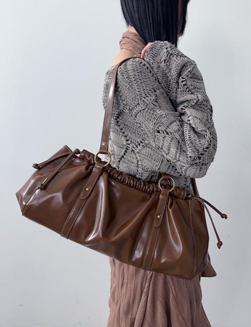 glossy enamel shirring bag