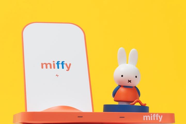 미피 듀얼 고속 무선충전 거치대