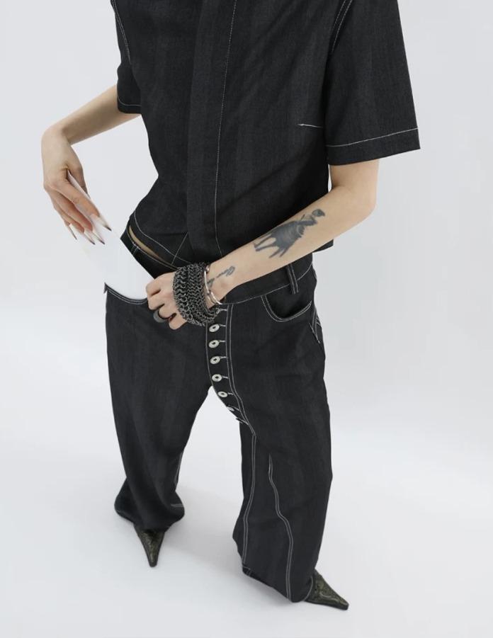 MEIYA FUZZYKON 드레이프 다크 멀티 버튼 데님 슈트 (블랙 데님)