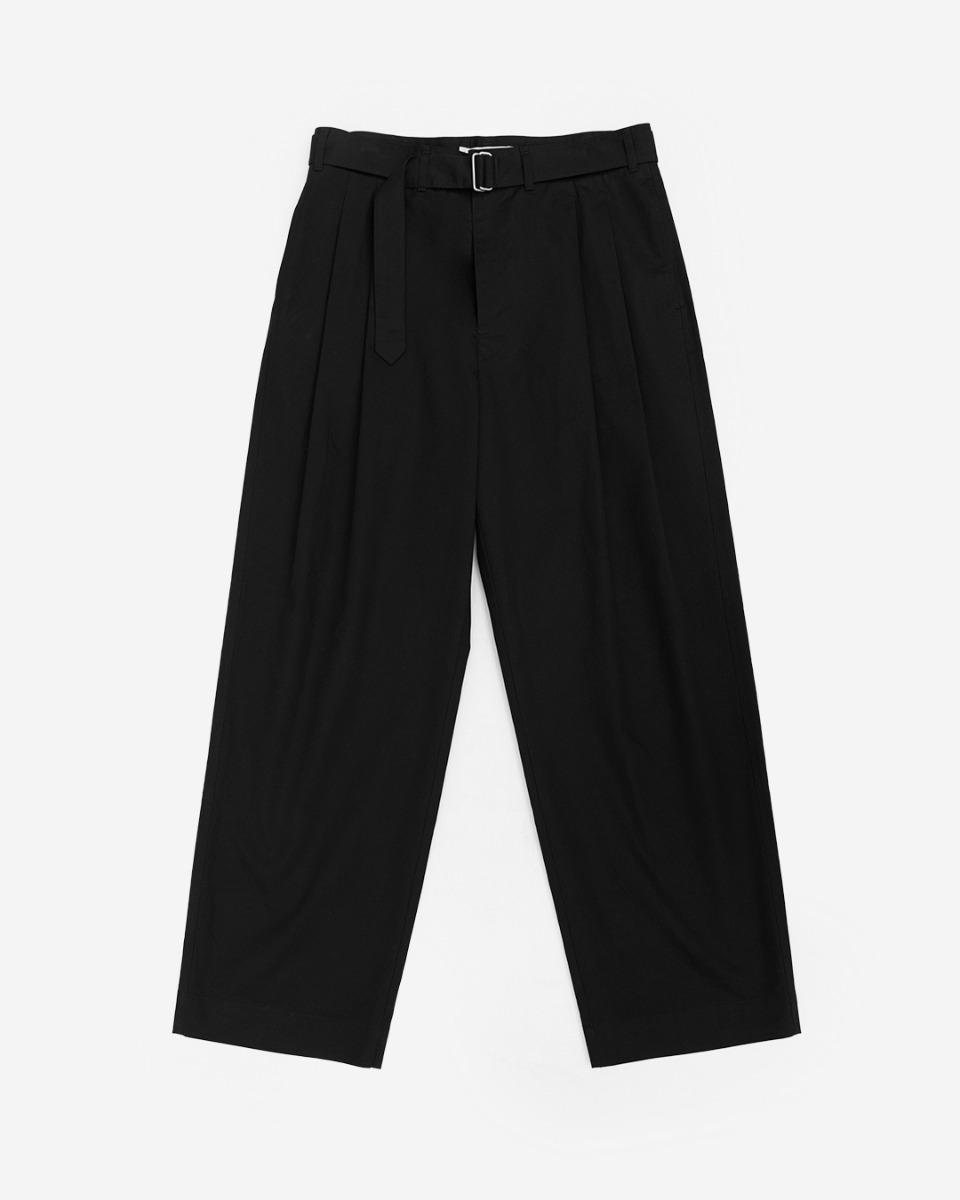 TWO TUCK WIDE PANTS  _  black
