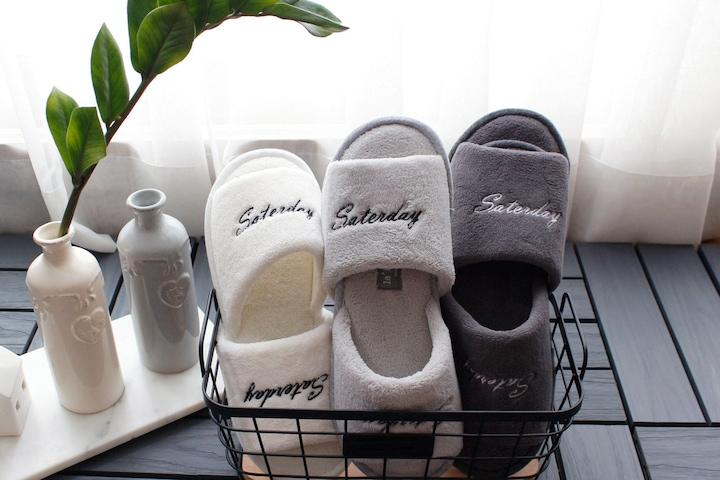 촉감좋은 극세사 워셔블 허그 실내화