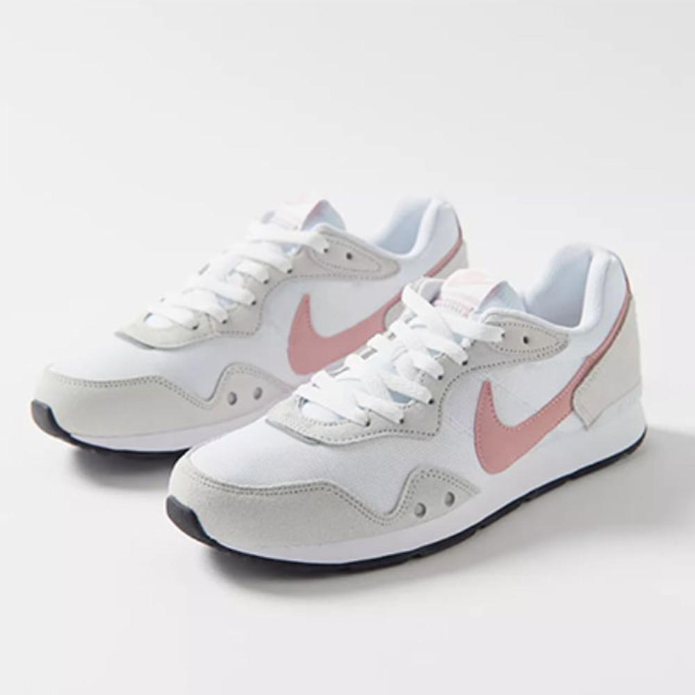나이키 우먼 벤처러너 스니커즈 화이트 핑크 운동화