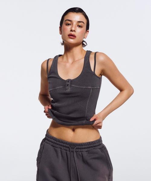 우먼스 피그먼트 더블 레이어 탱크탑 (Pigment Charcoal)