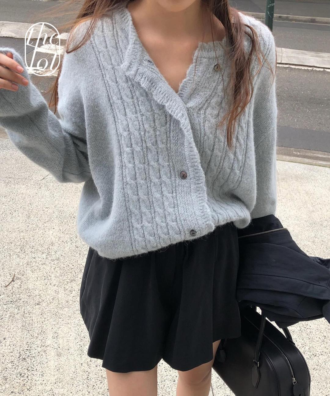 더롯 [overtake] 오버테이크 모닝 알파카 꽈배기 니트 가디건 (3color) 크롭/케이블/레이어드/라운드/데일리/출근룩/데이트룩/봄신상