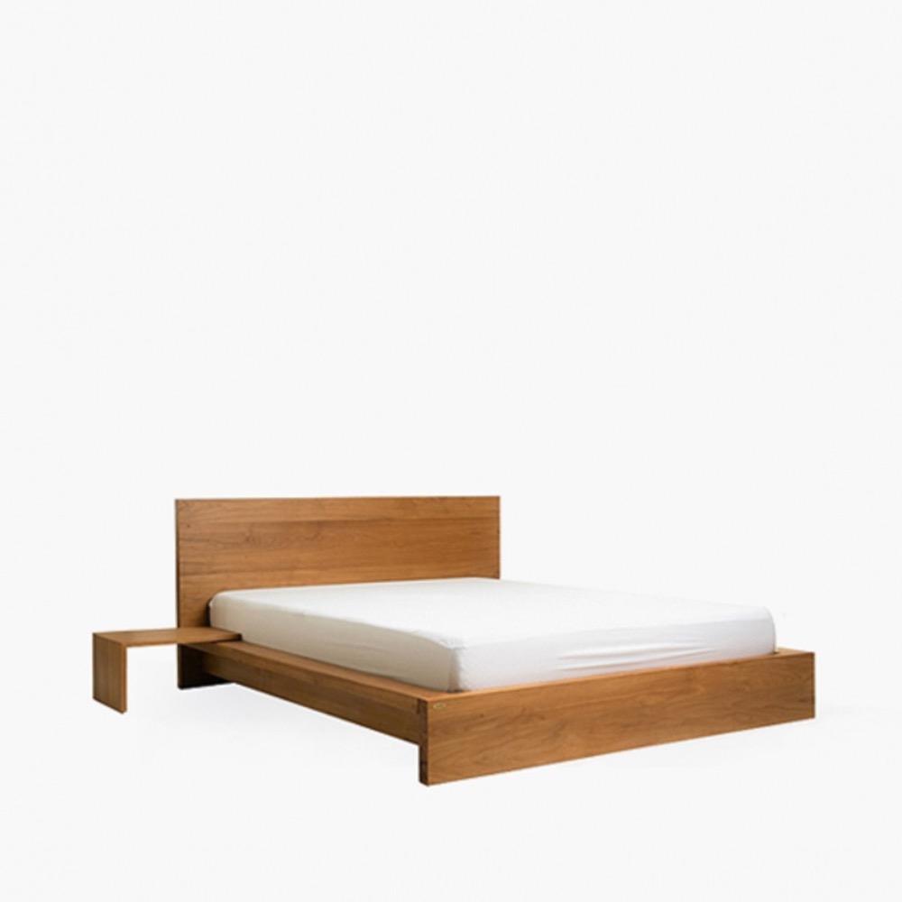 Basic Bed Queen (매트리스 미포함)