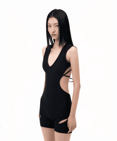 Thigh Slit Hoodie Monokini / Black