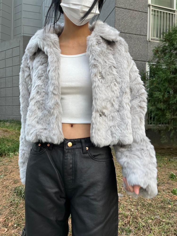 [타임라인서울] 크롭 퍼 아우터(2color)