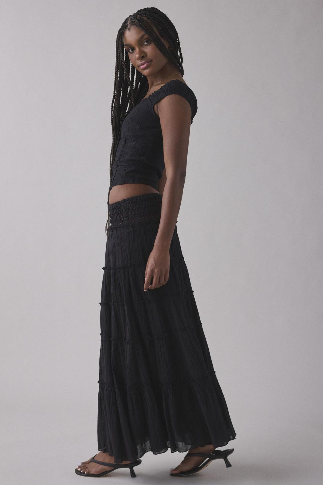 김치 블루 엘리 크로셰 허리라인 티어드 맥시 스커트