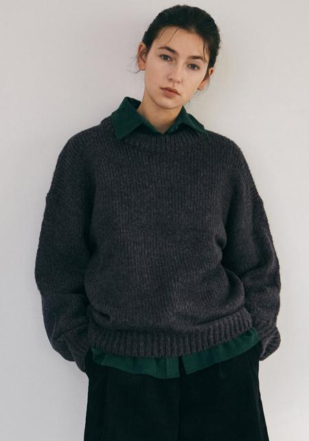 CLASSICAL CASUAL VOLUME SWEATER_CHARCOAL