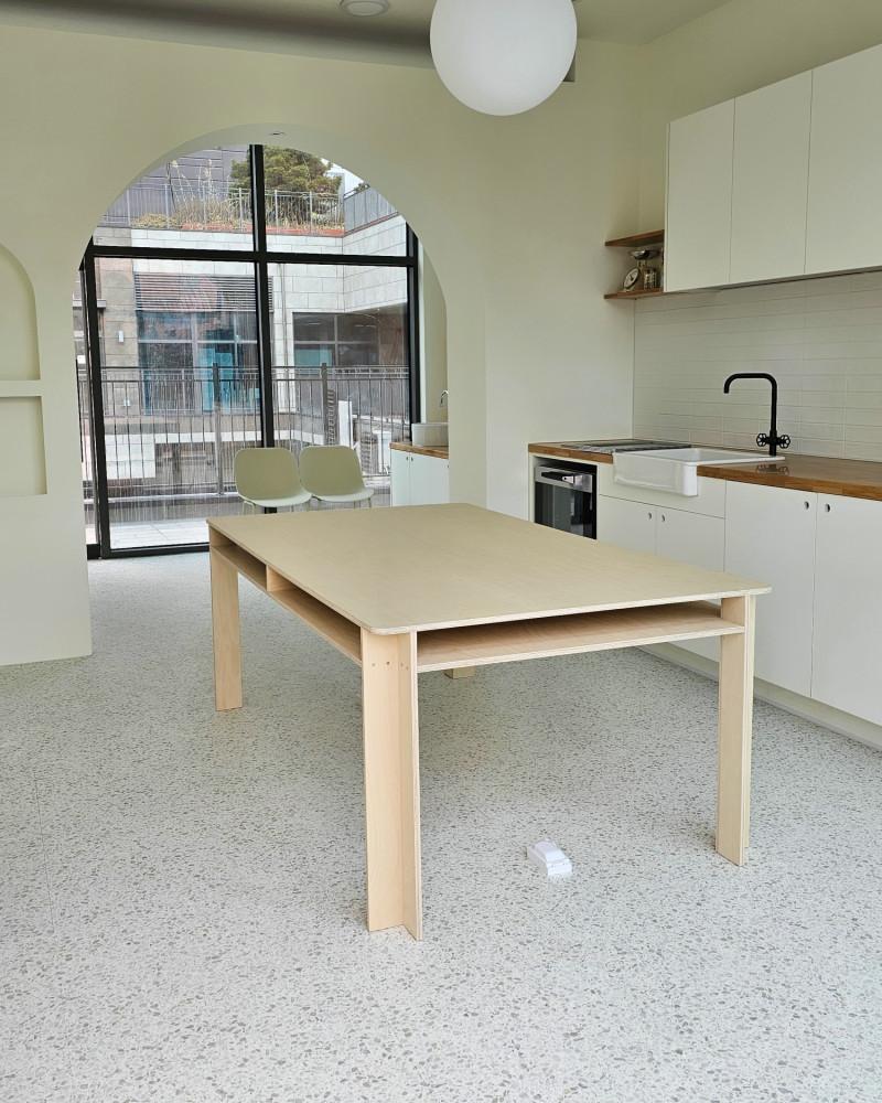 어라운드테이블 ㄱ다리테이블  자작테이블 식탁 대형테이블 6인테이블 작업대