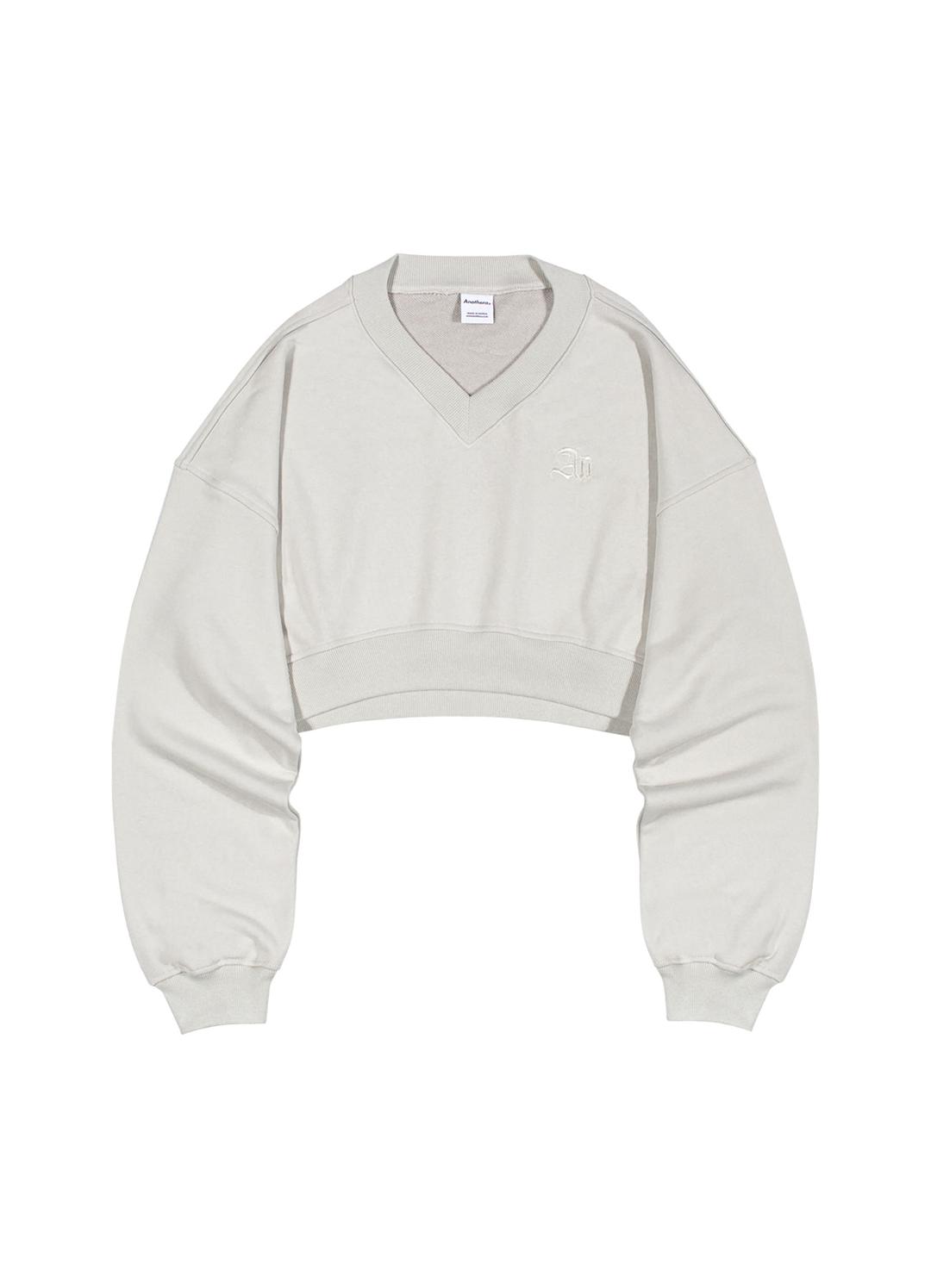 V-NECK CROP SWEATSHIR  (Ivory)