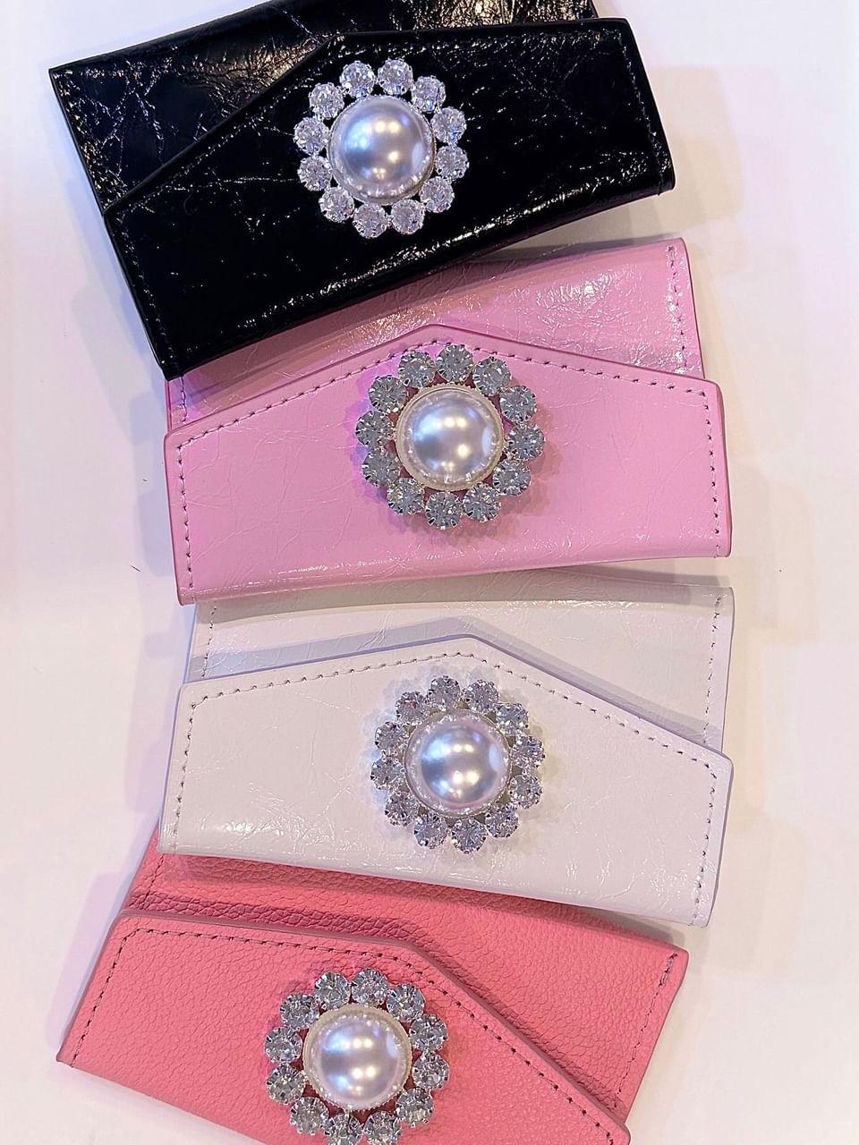 CHERRY LUNE NUMBER 1 VENUS'S