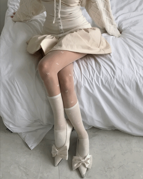 Ballet ribbon tights