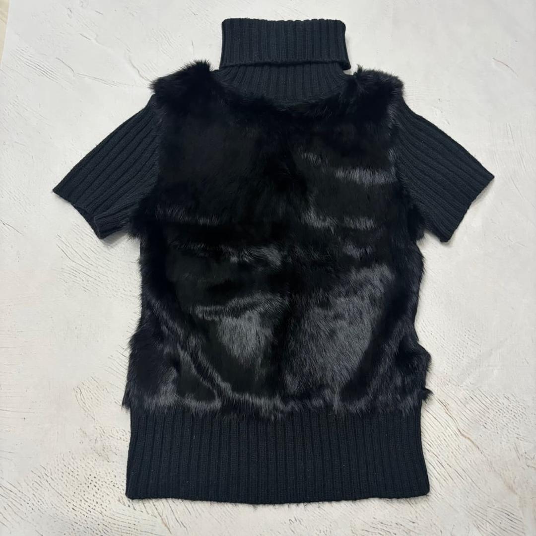 Black fur knit top | 후루츠패밀리
