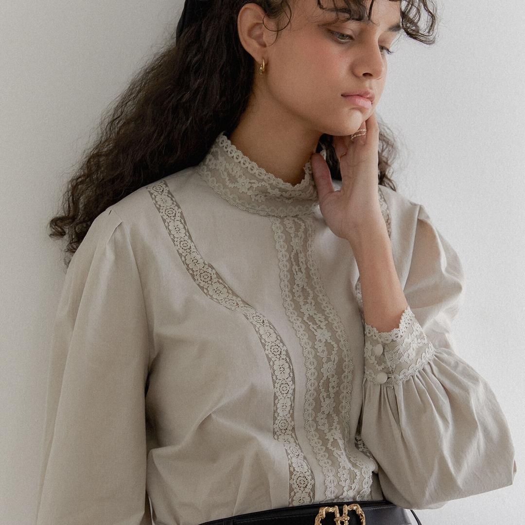 [나루강]Soft Cotton Lace Trim Blouse