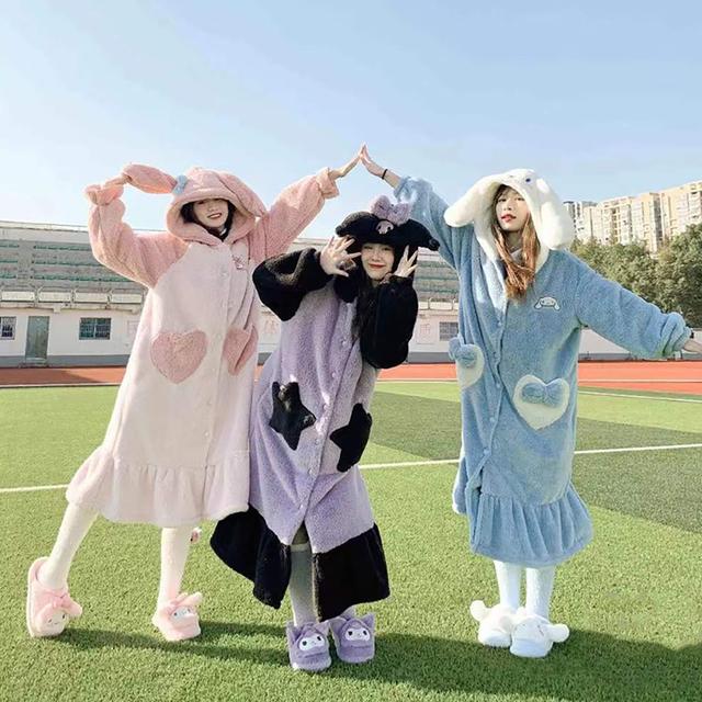 마이멜로디 쿠로미 시나모롤 원피스 우정 단체 잠옷 특이한 가운 파자마