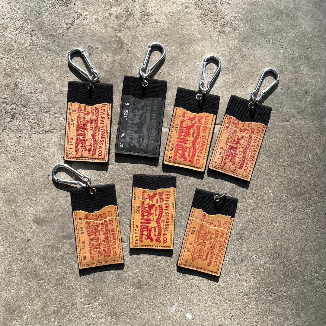 levis tag remade card case | 후루츠패밀리