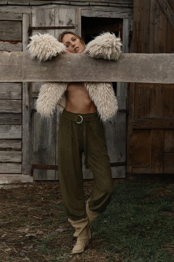 브러시드 프린지 니트 재킷