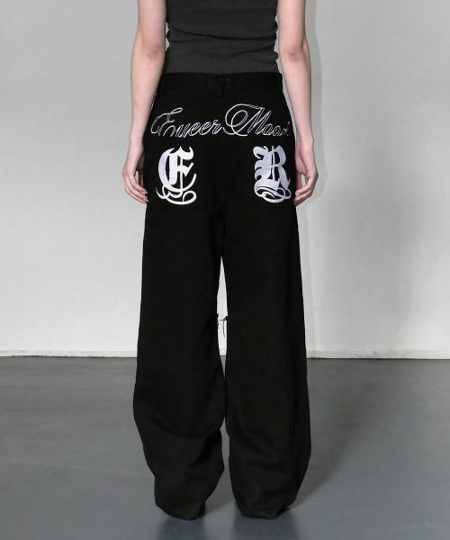 ER-Embroidered Logo Pants - Black