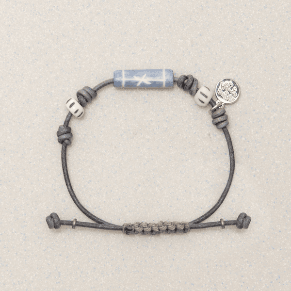 프레잉 팔찌 그레이시 블루