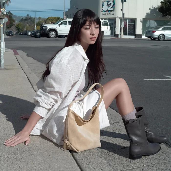 Mio Bucket Bag  미오 버킷백 / 샌드