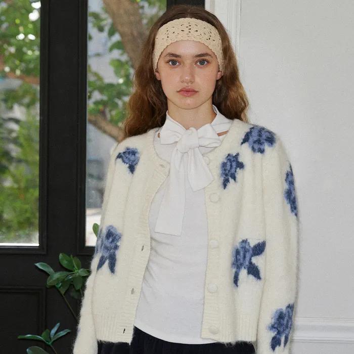 헤어리 플라워 메리노울 니트 가디건 (3C) (Ivory)