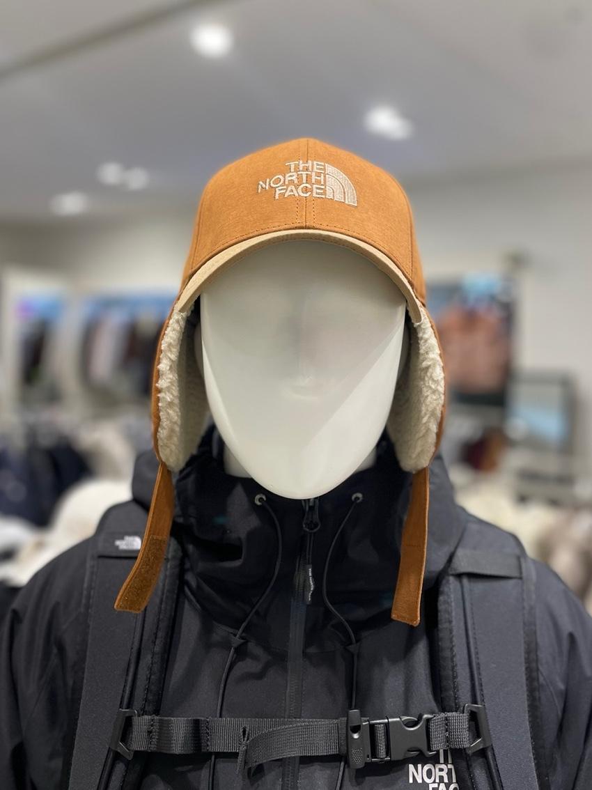 [노스페이스화이트라벨] 공용 이어머프 하드 볼 캡 모자 NE3CP53K