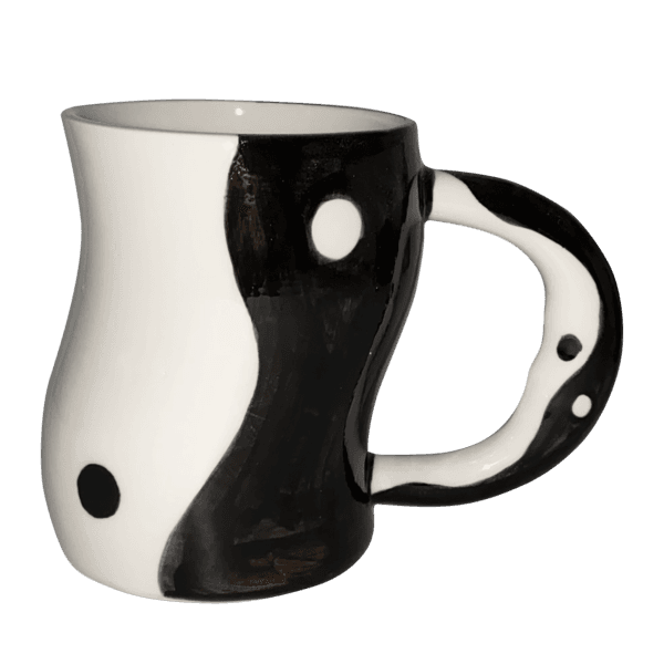 YIN YANG WAVY MOON CUP