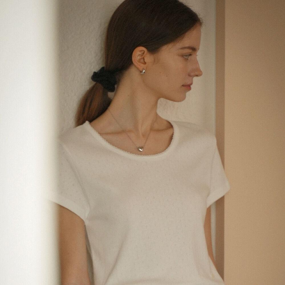 Floral eyelet romantic T-shirt_White