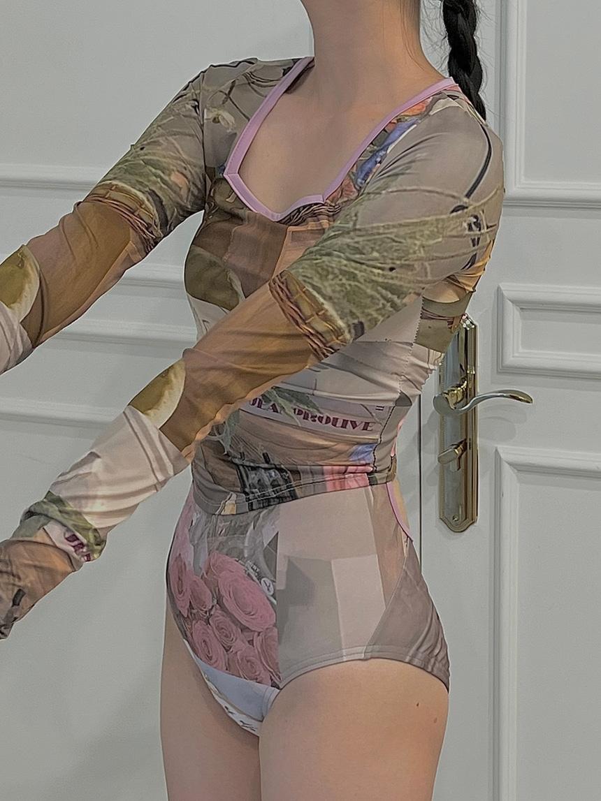 Antique Rash Guard