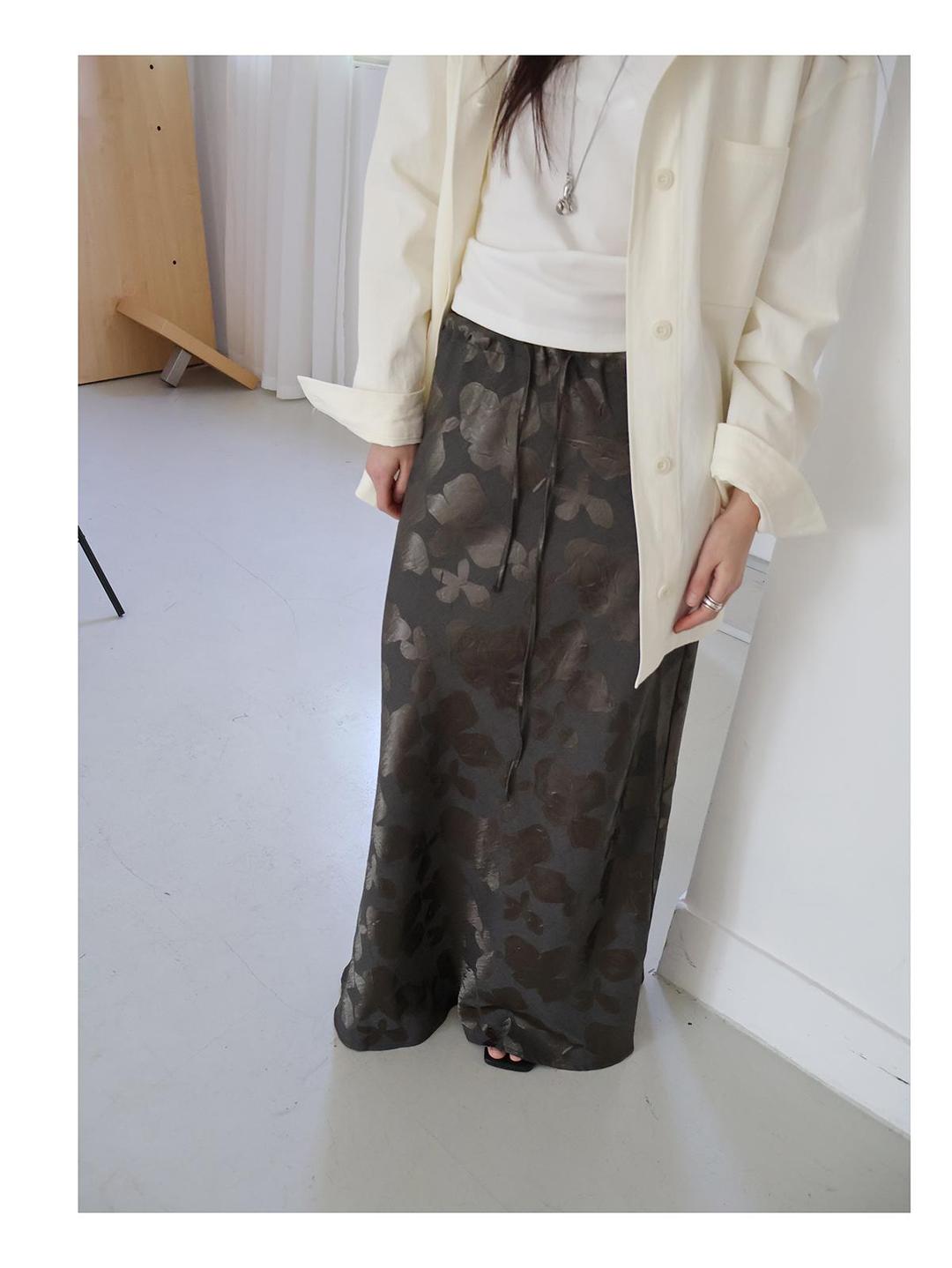 미엔느 [미엔느] olive jacquard skirt / 올리브 자가드 스커트 (1col)
