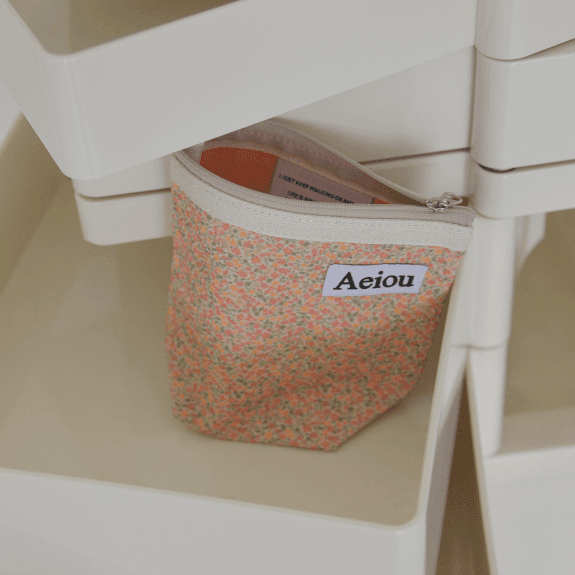 Aeiou Basic Pouch (M size)Grandma Flower Corduroy Apricot