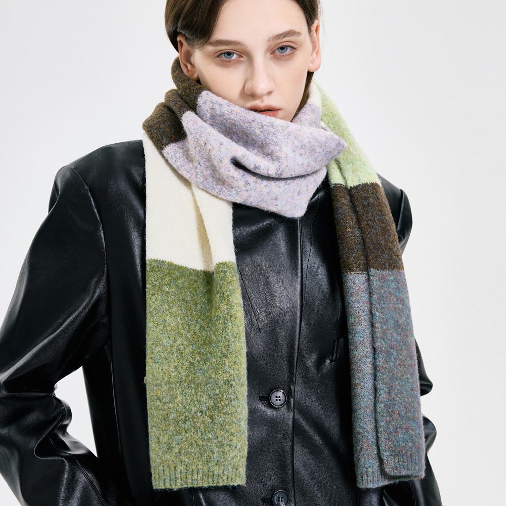 [11/28(목) 예약배송] Colour Block Muffler _ GREEN