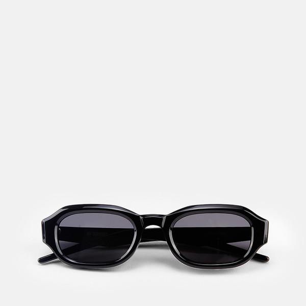 띠어리 넘버 006 - 올 블랙