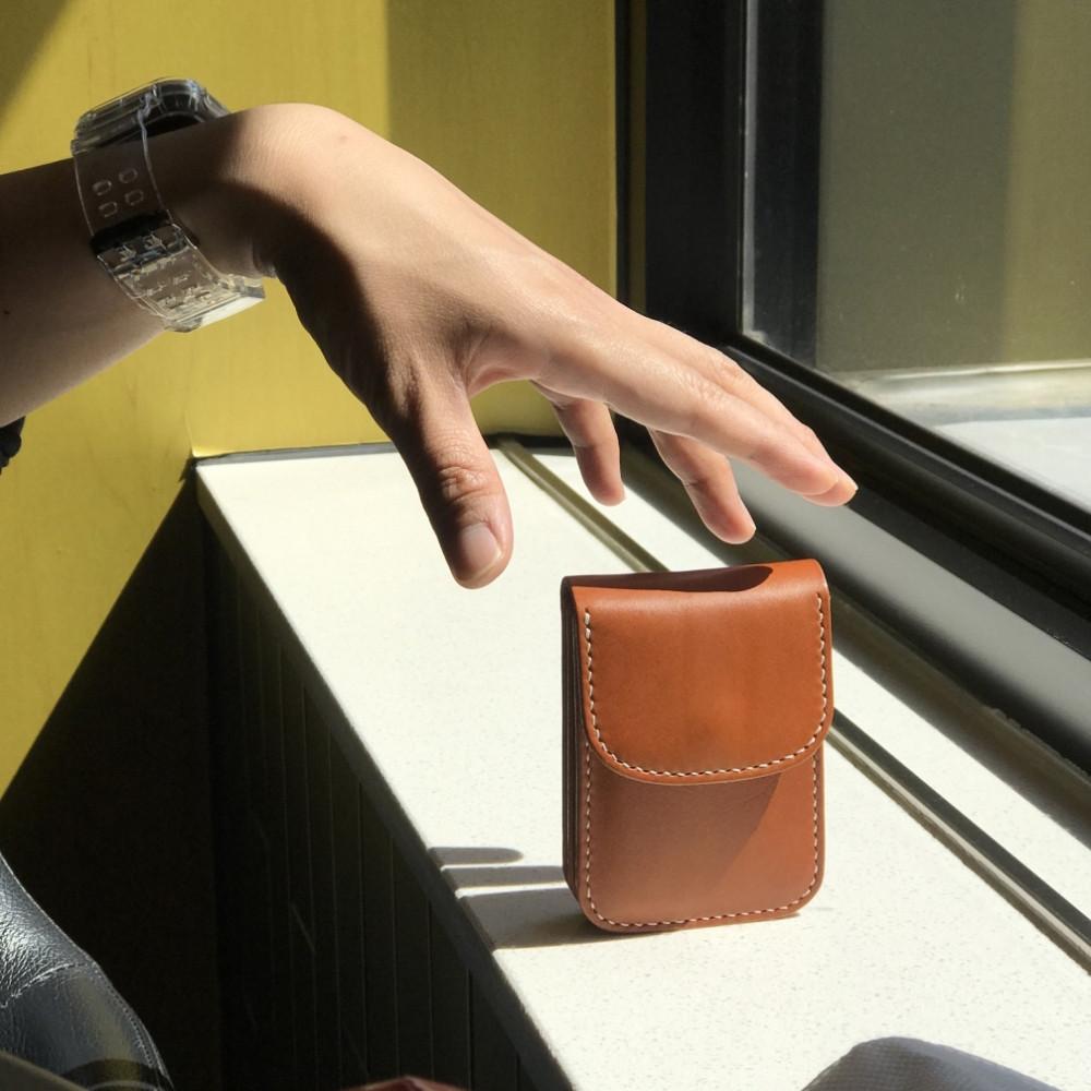 딤플 가죽 똑딱 버거 지갑