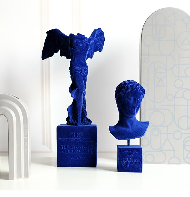 그리스 벨벳 조각상