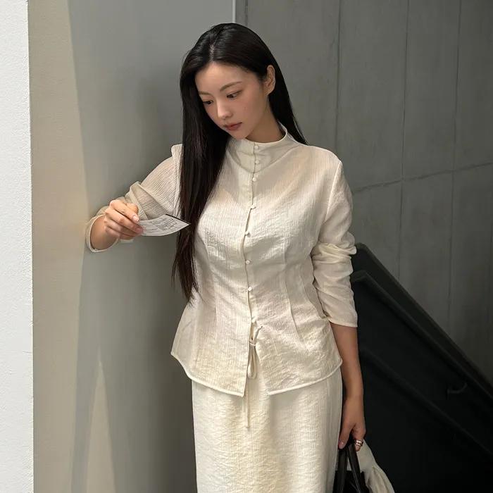 [경은 착용] WRINGKLE PLEATS BLOUSE_2COLOR