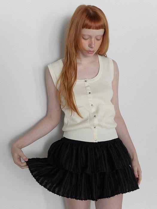 Scoop Neck Rivet Sleeveless Knit Ivory