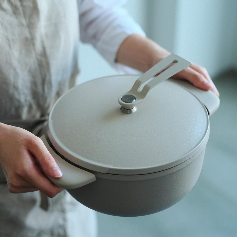 오븐팟2 22cm 무쇠 주물냄비 셀프스텐딩핸들