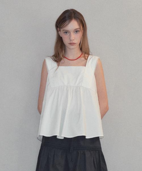 레이스 버튼 슬리브리스 블라우스_Pure White