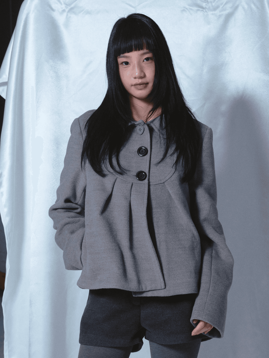 Rosie Heart Button Half Coat Gray