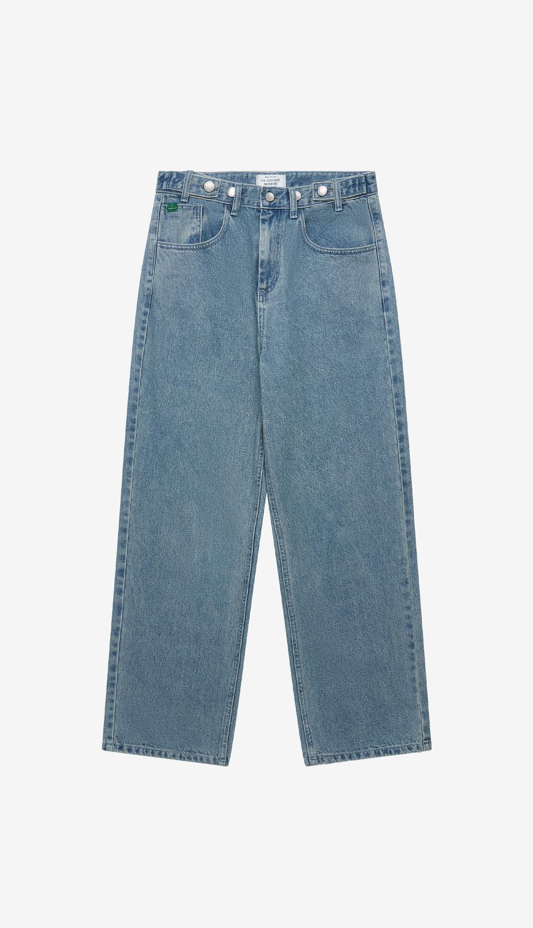 281. Snap Jean _ Light Blue