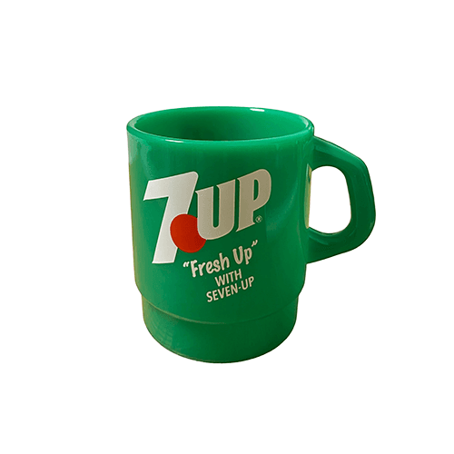 7-UP vtg. plastic mug green