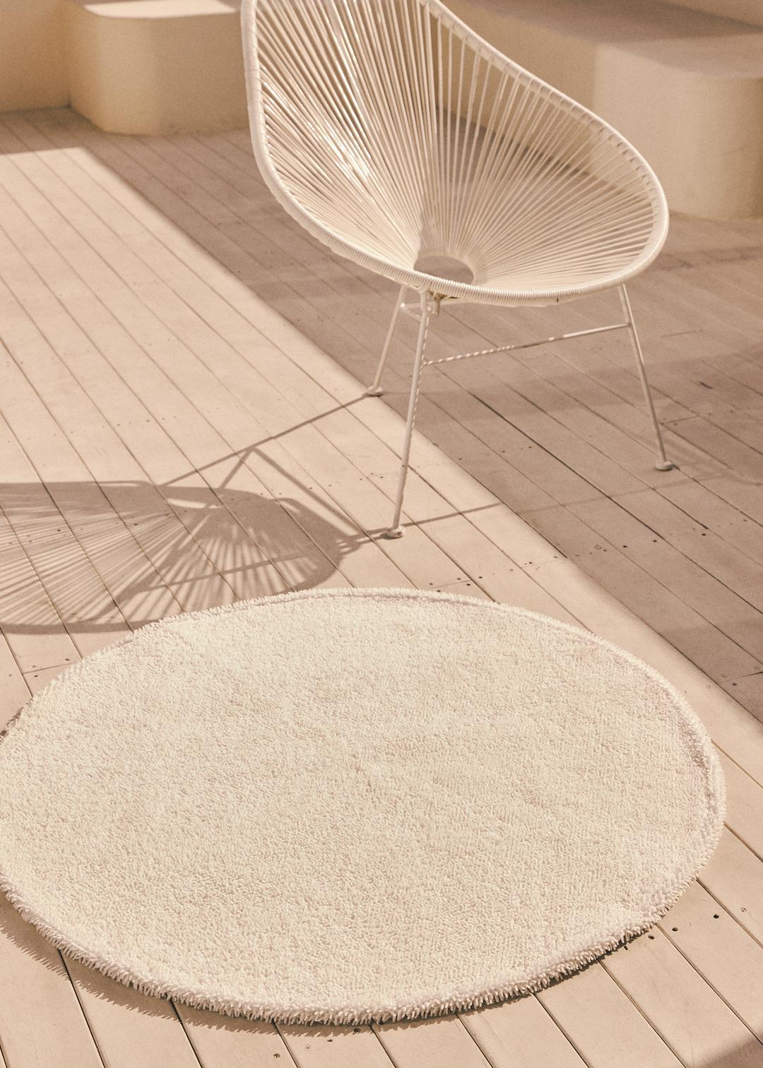 Round Ivory String 러그