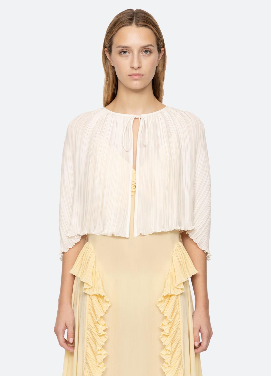 Delilah Cape - OS / Cream