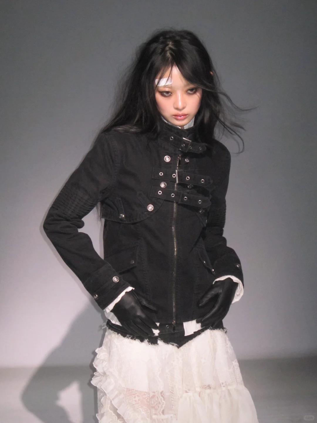 Cest Nous Anchor Buckle Washed Jacket