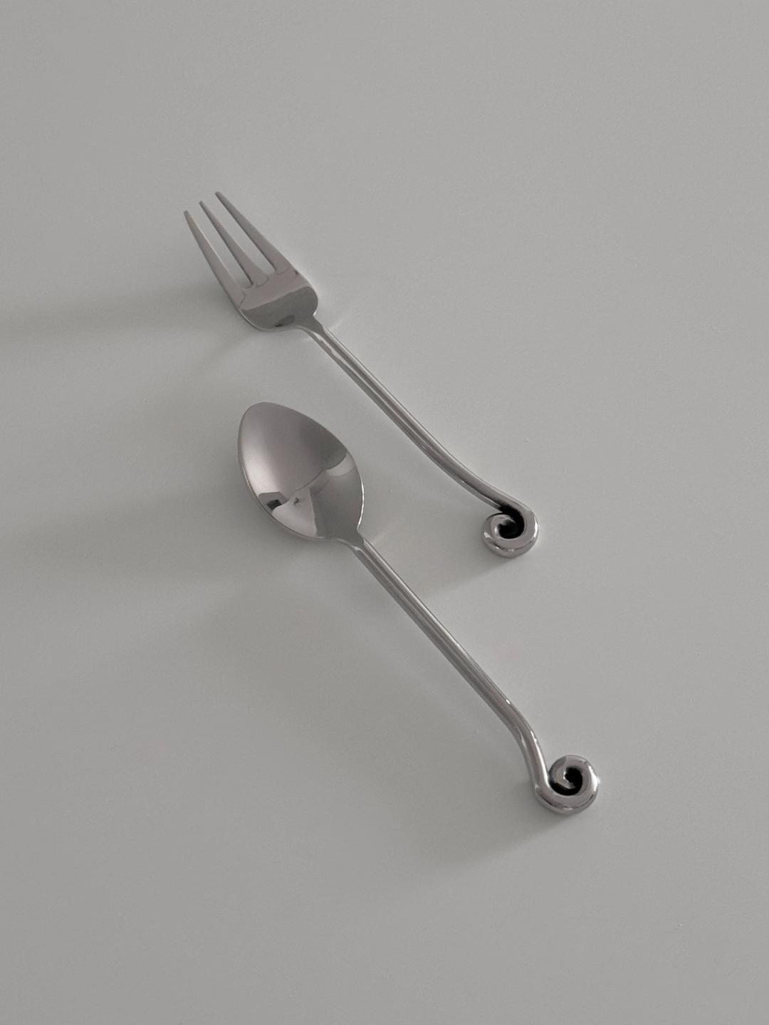 Seine Cutlery