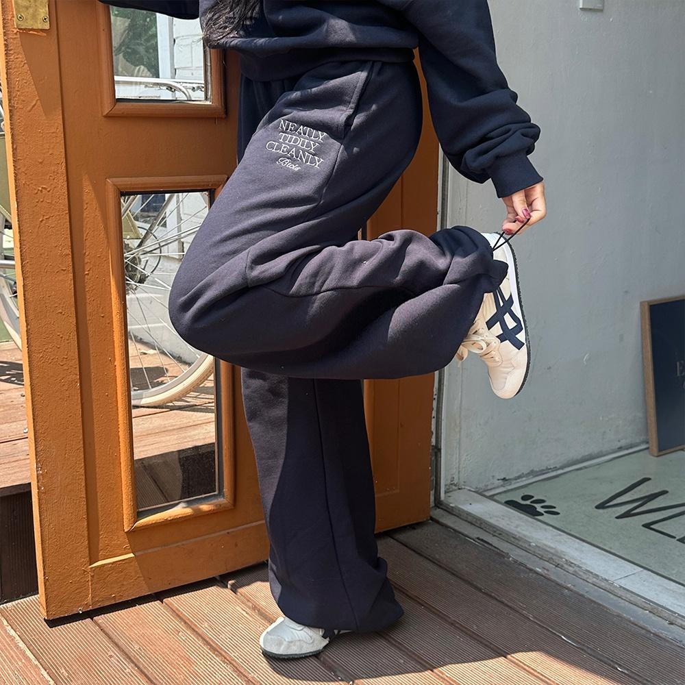C.G Slogan Training Pants-Navy