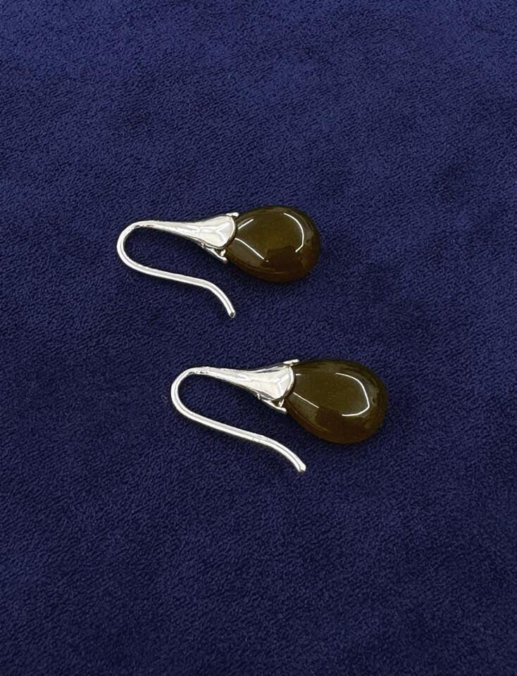 925 silver. Pebble earring_Olive